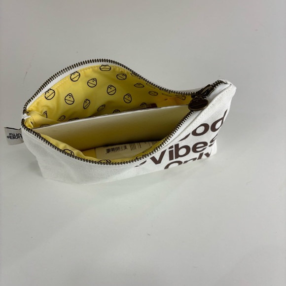 Sun Bum Premium Day Tripper Travel-Sized Sun Care Pack 3.0 oz - Picture 8 of 17